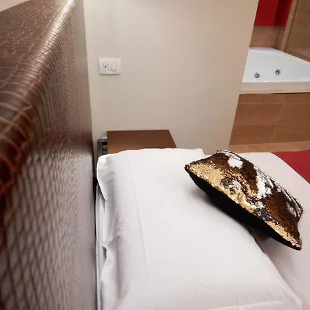 Arena Luxury 2* Verona