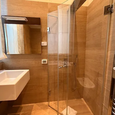 Arena Luxury 4*