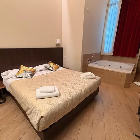 Arena Luxury
