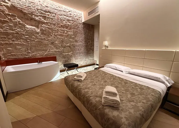Arena Luxury